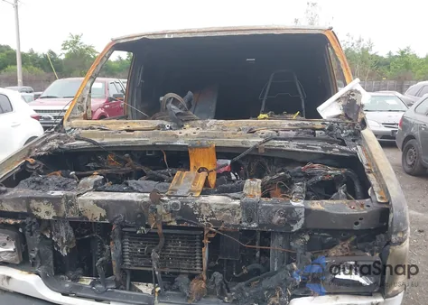 1997 Ford E-250 Standard from USA, damaged, VIN 1FTFE2426VHA45097